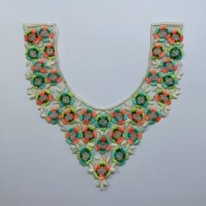 Patrones de cuello bordados de lujo para vestidos y tops Escotes bordados personalizables para fabricantes de ropa calidad 100% - Product Image 1