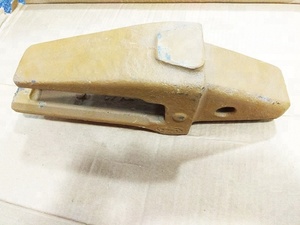 Adattatore denti secchio escavatore 3G8354 - Product Image 2