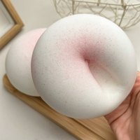 Jouet anti-stress Zoey en PU souple en forme de Squishy à rebond lent pour le plaisir de sucer au doigt et la libération de la tension, à partir de 14 ans