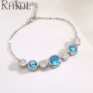 Lakol สร้อยข้อมือ BP5191สำหรับผู้หญิงดีไซน์ใหม่ประดับมุกปรับได้สร้อยข้อมือเทนนิสสไตล์ฮิปฮอปสีชมพูน้ำแข็งทรงกลม - Product Image 6