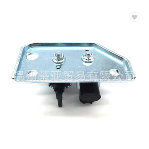 Válvula de Control de Escape de Carbón Mitsubishi MR577099, Neumática, para Medios Gaseosos a Temperatura Normal - Product Image 1