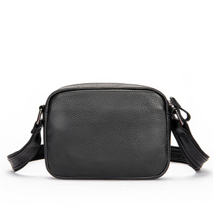 2025 hommes sac à bandoulière Horizontal pochette en cuir souple petit sac décontracté mode à la mode tête couche peau de vache hommes sac de messager - Product Image 3