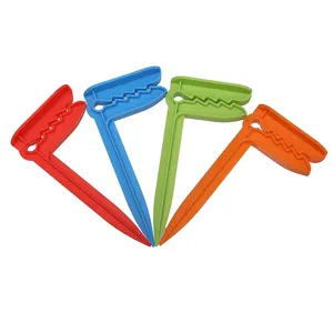 Multifunctionele Plastic Strandlaken Clips Strand Opknoping Clip Klemmen Strandtent Pin Clips