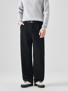 กางเกงขายาวทรงกว้างสีเบจอ่อนสำหรับผู้ชาย กางเกงลำลองทรงตรงแบบสบาย ผลิตจากผ้าเนื้อนุ่ม ระบายอากาศได้ดี เหมาะสำหรับใส่ในชีวิตประจำวัน - Product Image 3