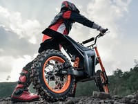 Vélo tout-terrain électrique Tuttio 3000W à moteur central sans balais, vitesse maximale 55 km/h, autonomie 45 km, batterie lithium 48V, freinage hydraulique – Entrepôts UE/CA/Royaume-Uni