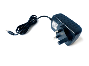 Adaptor catu daya Universal 100-<span class=keywords><strong>240V</strong></span>, pelindung arus pendek Output 5V/2A untuk Router Speaker TV kotak koneksi Desktop 10W