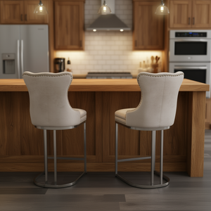 Ensemble de 2 tabourets de bar style ferme moderne, velours beige, dossier boutonné, base en métal chromé, hauteur de comptoir - Product Image 2