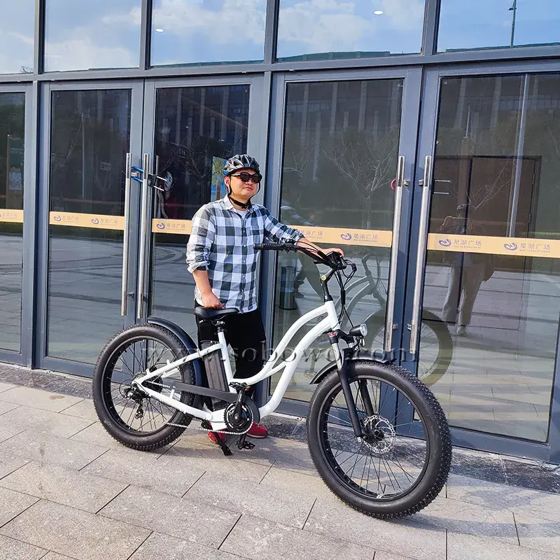 SOBOWO 성인 단계를 통해 산 26 인치 500W 750W 전자 자전거 전기 자전거 리튬 배터리 핫 세일 전기 지방 타이어 자전거