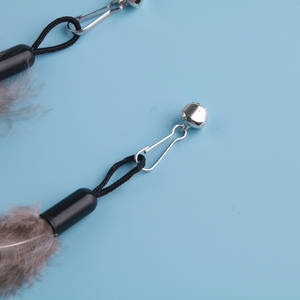 Juguete para Gatos con Mango Metálico, Pluma y Campana, con Cabezal Extraíble y Reemplazable, Resistente - Product Image 4