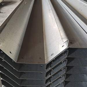 Rainure en forme de U 12 mètres de <span class=keywords><strong>plaque</strong></span> de gouttière en <span class=keywords><strong>acier</strong></span> inoxydable pour serre de drainage des eaux de pluie serres agricoles d'eau de pluie - Product Image 3