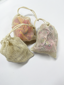 كيس شبكي قطني أنيق قابل لإعادة الاستخدام للصابون، برباط، قابل لإعادة التدوير، محمول وصديق للبيئة، مقاس 10×20 سم، للتسوق وحمل الفواكه والخضروات - Product Image 1