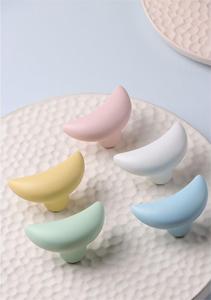Kenop & Gagang Pintu Kabinet Dapur Keramik - Desain Unik untuk Laci, Lemari, Lemari Pakaian, Meja Rias & Kamar Tidur - Product Image 6