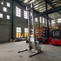 Chariot élévateur électrique à plateforme 2 tonnes pour le transport de palettes en entrepôt avec certificat CE