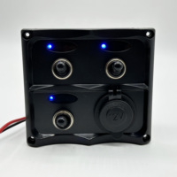 Panel Saklar Toggle SPST DC12V 3/4/5/6 Gang dengan Fuse Holder, 3J/S & 5J/S Dengan Soket 12V untuk Kapal Laut, Truk, Motor, RV