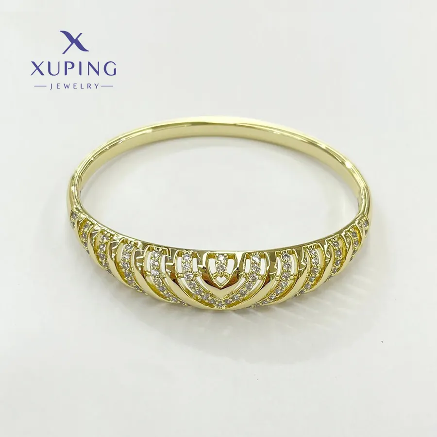 XP210 xuping bijoux mode élégant simple bracelets en or femmes bracelet à breloques bracelets grossiste bracelet en acier inoxydable