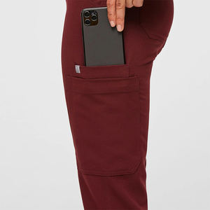 Tenues d'infirmières personnalisées 2 pièces – Fournisseurs et fabricants – Tenues médicales pour femmes en spandex – Uniformes d'hôpital et dentaires – Ensembles - Product Image 4