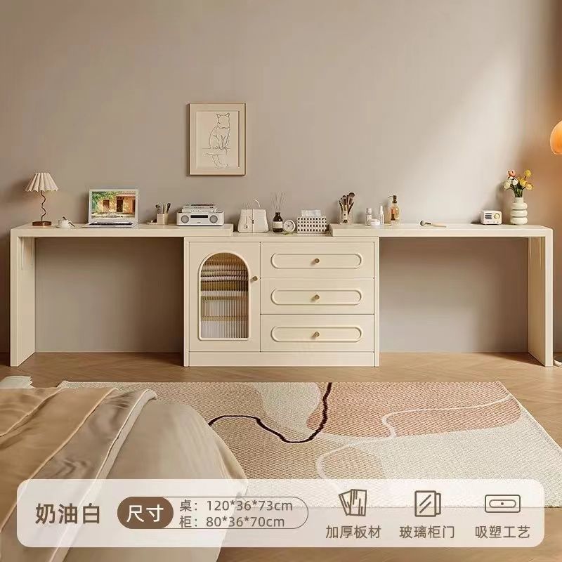 120 mesas dobles, 80 tocadores