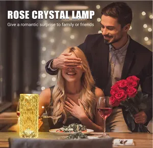 Lampe de bureau moderne en cristal acrylique, télécommande RVB, atmosphère tactile intérieure, lampe de table en cristal rose, veilleuse d'ambiance décorative