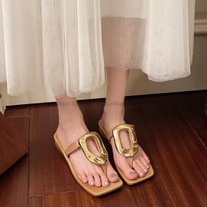 Summer Square Designer Ladies <b>Slippers</b> Sandals <b>Flip</b>-<b>Flops</b> Outdoor Ladies Luxury <b>Slippers</b> Metal Buckle Flat Sandals for Women - Product Image 6