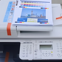 Mesin Printer Rekondisi C8050cn Printer Laser Warna A4 Cetak Salin Pindai Faks Stok Tersedia