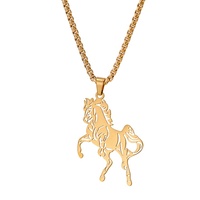Collier Équestre Vintage en Acier Inoxydable avec Pendentif Cheval Galopant Creux et Chaîne Maille Forçat, Bijou pour Amateurs d'Animaux, Personnalisable OEM