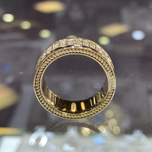 Anello dal Design Dorato in Stile Business per Uomini e Donne - Product Image 6
