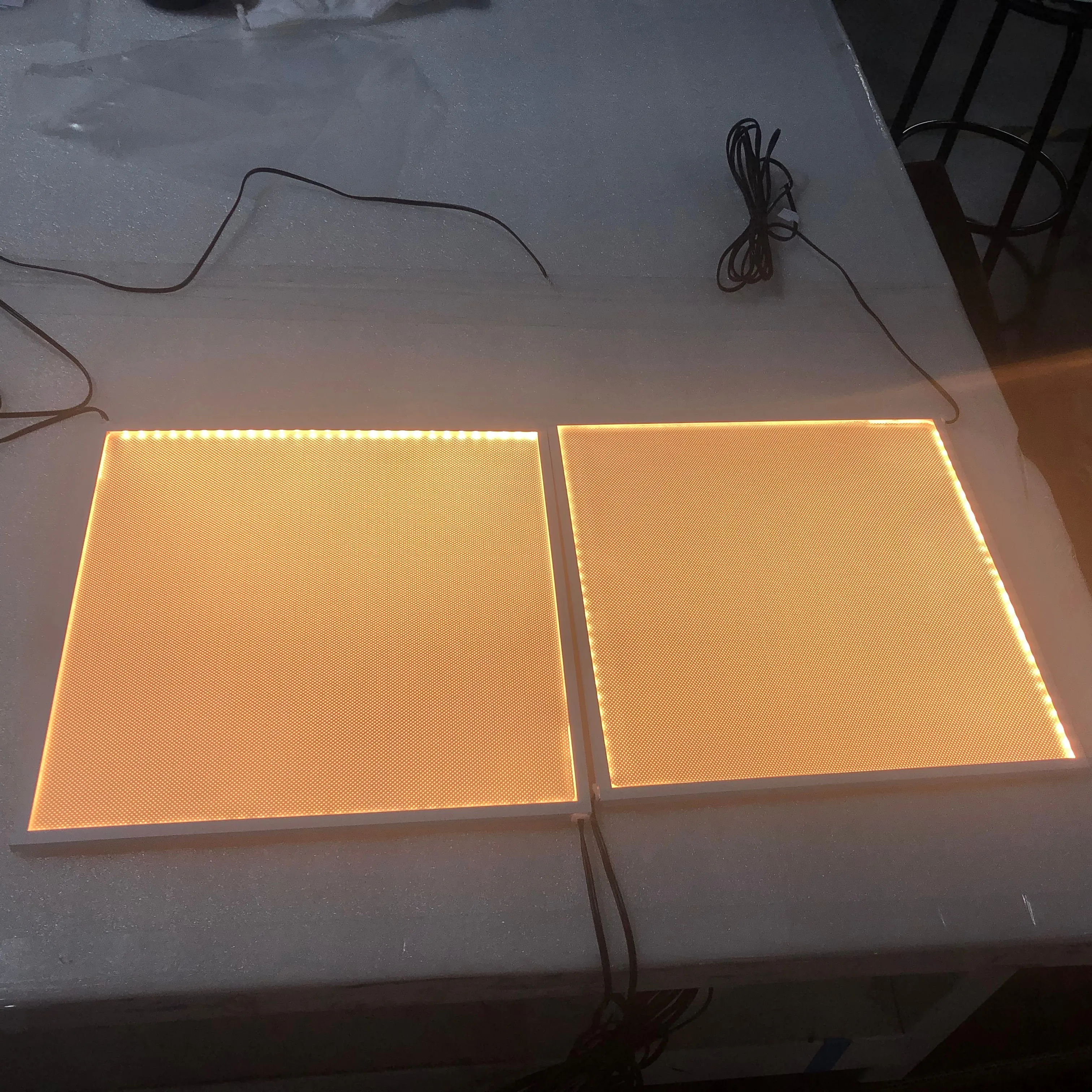 Panel lampu latar lembaran lampu latar Panel bercahaya marmer buatan kustom untuk LED atas konter Onyx giok papan dinding kaca berwarna Quartzite