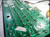 Papan PCB Keyboard Mekanik Custom FR-4 dengan Ketebalan 1.0mm, Soket Hot Swap, dan Lampu Latar RGB untuk Gaming dan Penggunaan Kantor