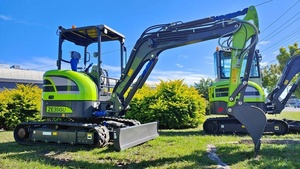 Mini excavadora sobre orugas pequeña de 3,5 toneladas, excavadora sobre orugas ZE35GU en India - Product Image 2