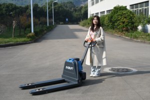 Новый электрический вилочный погрузчик HELI 2026 года, 1.5Т/2Т, электротележка CBD15J/CBD20J с литиевой батареей - Product Image 5