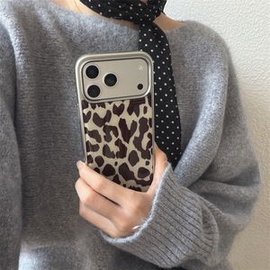 Vintage cow print case suitable for iPhone 17 Pro Max/ 16/ 15 resin, for iPhone 14 electroplated, for iPhone 13 shockproof - Product Image 4