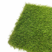 Turf karpet 40mm dan karpet 50mm karpet sintetis rumput buatan dalam gulungan karpet rumput besar luar ruangan karpet teras dekorasi rumput