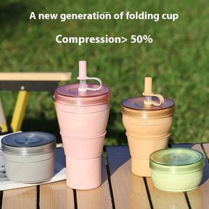 Vaso de Viaje de Silicona Ecológico de 350 ml con Logotipo Personalizado, Moderno, Clásico, Plegable, con Pajita para Beber Directo, Aislado, para Café y Gimnasio - Product Image 2