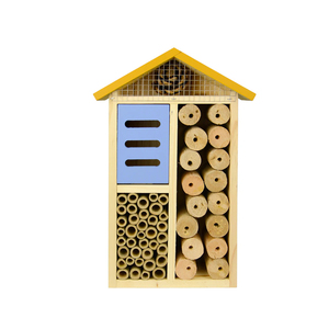 Arı kelebek Ladybirds için asılı böcek otel yararlı böcek Bug Bug otel bahçe dekorasyon ahşap böcek evi - Product Image 1