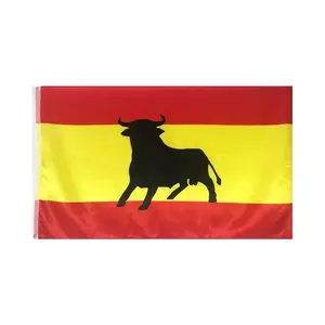 100% Polyester heißer Verkauf schwarzer Stier im Freien fliegende spanische Stier flagge