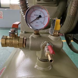 FUCAI מותג אוויר מדחס 7.5KW 10HP 100% נקי שמן משלוח אוויר 8bar שמן משלוח פחמן בוכנה אוויר מדחס - Product Image 4