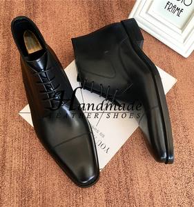 Zapatos formales de negocios de cuero genuino a la moda, botas cortas británicas modernas, botas de cuero vacuno atadas a mano. - Product Image 5