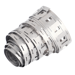 Striscia di Nichel Puro per Pacchi Batterie EV, per Saldatura a Punti di Batterie 18650 21700 32650, Linguette di Nichel Punzonate per Batterie al Litio - Product Image 1