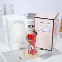 Cadeaux pour la Saint-Valentin, bouquet de roses éternelles conservées dans un dôme en verre avec lumière, bouquet de roses éternelles dans un dôme en verre pour petite amie