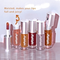 Gloss à lèvres repulpant et hydratant, teinte nude crémeuse, couleur intense, fini miroir haute brillance, cosmétique pour les lèvres