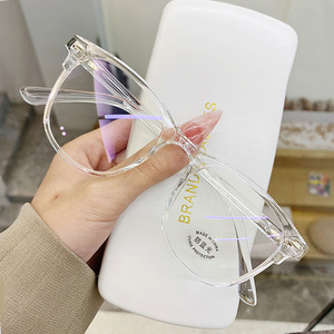 กรอบแว่นตาใสป้องกันแสงสีฟ้า ทรงโอเวอร์ไซส์ แฟชั่นสำหรับทุกเพศ  สำหรับผู้ชายและผู้หญิง - Product Image 1
