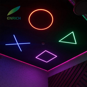 Lampada a Sospensione LED Lineare a Forma di Battito Cardiaco Personalizzabile, Illuminazione RGBW per Palestre con Controllo APP/Musica - Product Image 2