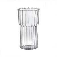 Tasse en verre borosilicate transparent rayée de style américain moderne, design cintré, compatible lave-vaisselle et micro-ondes