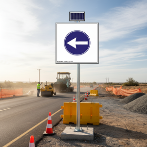 Señalización de Tráfico Solar 'Solo Izquierda' para Mantenimiento de Carreteras, 100x100 cm, Cuerpo de Aluminio, Panel Compuesto, IP54, Ileritraffic 11746 S-LD 5mm - Product Image 3