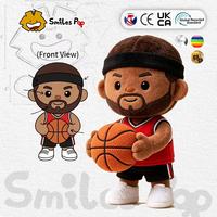 Muñeco de Peluche Personalizado de Jugador de Baloncesto, Certificado por CE y UKCA. Se Acepta Personalización de Logotipos de Jersey para Peluches con Temática Deportiva al por Mayor