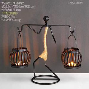 हॉट सेलिंग रेट्रो क्रिएटिव डाइनिंग टेबल आर्ट आयरन कैंडलस्टिक क्राफ्ट होम सामान होटल बार सजावटी सामान - Product Image 2