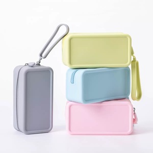 Silicone Square Makeup Bag Pink M Zipper Closure Travel Portable Bag Cute Waterproof Silicone Cosmetic <b>Pouch</b> <b>for</b> Women and <b>Men</b> - Product Image 3