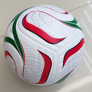 Balón <span class=keywords><strong>de</strong></span> Fútbol <span class=keywords><strong>de</strong></span> Cuero PU Termosellado Personalizado <span class=keywords><strong>de</strong></span> Talla 5 Oficial <span class=keywords><strong>de</strong></span> Alta Calidad <span class=keywords><strong>2014</strong></span> para la <span class=keywords><strong>Copa</strong></span> <span class=keywords><strong>Mundial</strong></span> - Product Image 2