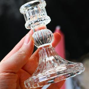 <span class=keywords><strong>Portacandele</strong></span> a Colonna Piccolo in Vetro Trasparente di Cristallo Semplice Nordico Retro all'Ingrosso per Decorazione Centrotavola - Product Image 1