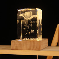 Offre Spéciale saint valentin Rose cristal carré avec interrupteur Base veilleuse boule de cristal boule de verre romantique mode amoureux cadeau